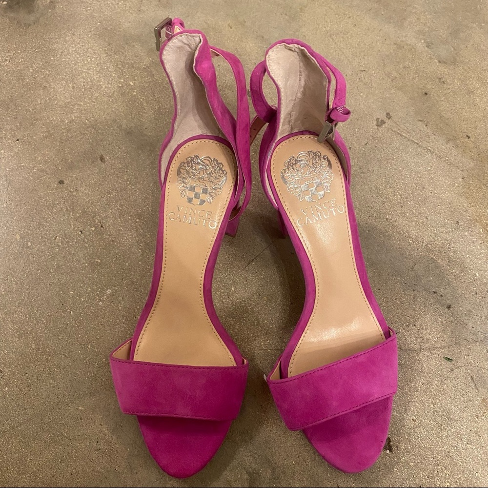 Vince Camuto Corlina Ankle Strap Sandal Heels Shoes Drama Pink Suede Fuchsia